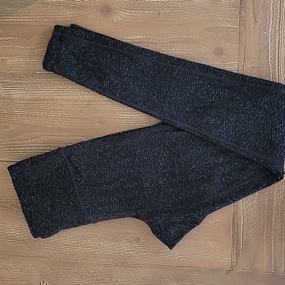 Athleta Black Heathered Leggings